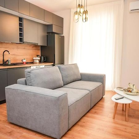 Bougainvilla Apartments Tiranë Luaran gambar